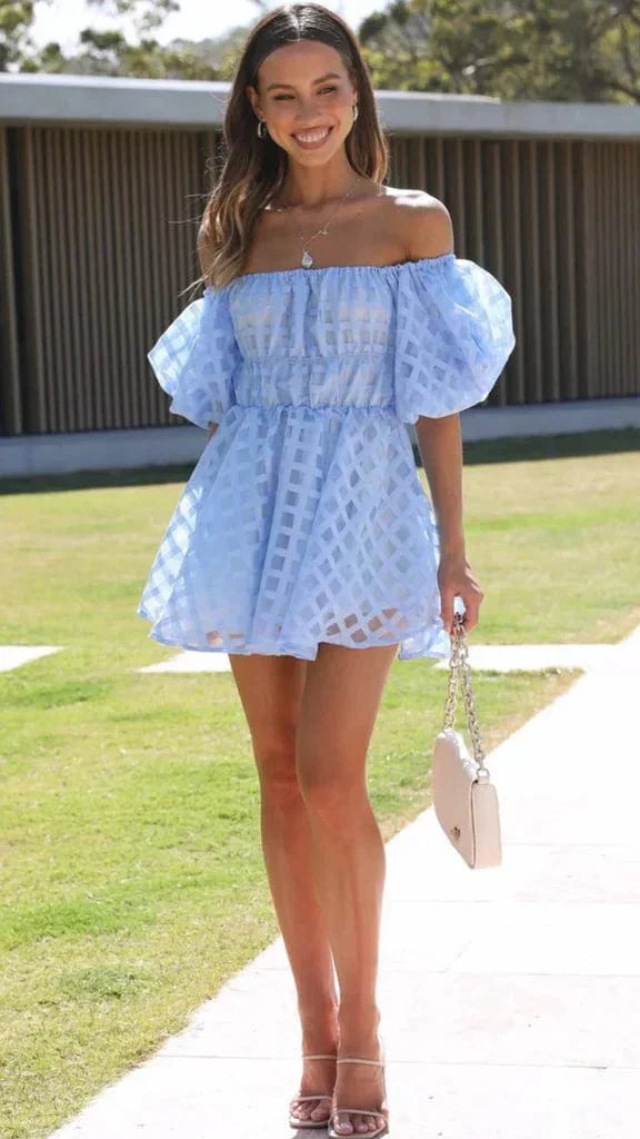 Luna | Off-Shoulder Minidress – Zachte elegantie met romantische flair