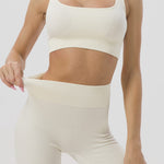 Elaine | Naadloos Sportset met Crop-Top & Yoga Shorts