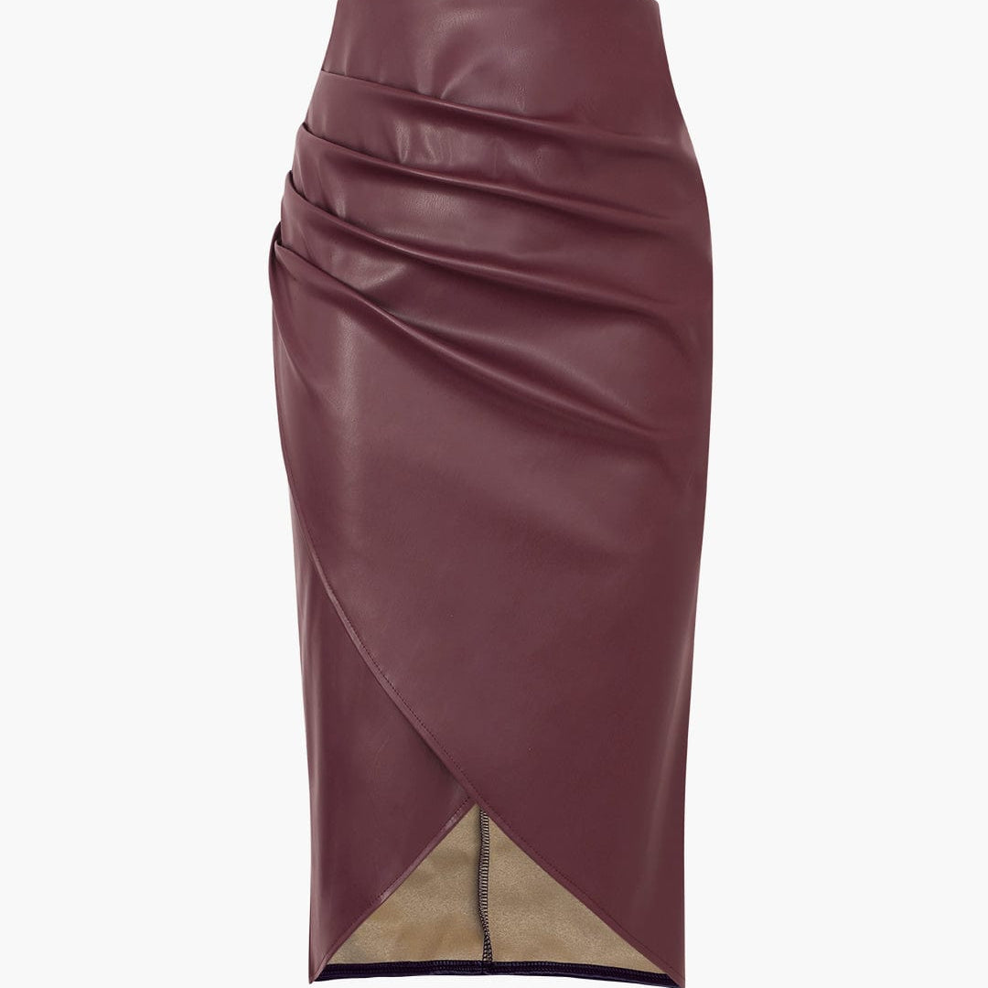 Edwina | Figurbetonende Kunstlederen Midirok met Asymmetrische Wickeloptiek