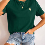 Basis Dames T-Shirt met Hartdetail – Minimalistisch, Casual & Combinatie Sterk