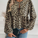 Leopardprint Damesblouse met Strikdetail – Vrouwelijk, Opvallend & Trendbewust