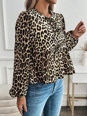 Leopardprint Damesblouse met Strikdetail – Vrouwelijk, Opvallend & Trendbewust