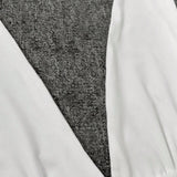 Minidress met halternek en skater-snit – Figuuraccentuerend & Vrouwelijk