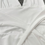 Minidress met halternek en skater-snit – Figuuraccentuerend & Vrouwelijk