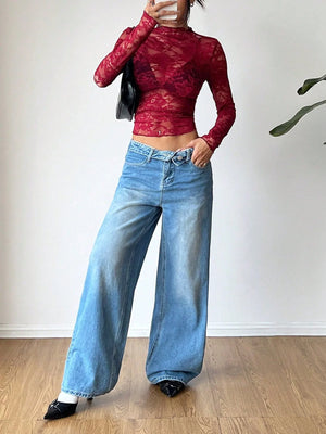 Geknipte kanten blouse met lange mouwen – Sexy, Transparant & Vrouwelijk