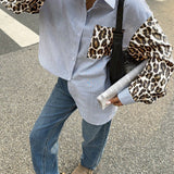 Gestreepte Damesblouse met Leeuwdetails – Opvallend, Casual & Streetstyle-klaar