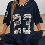 Oversized Jersey Shirt met Dierenprint – Sportief, Trendy & Klaar voor Streetstyle