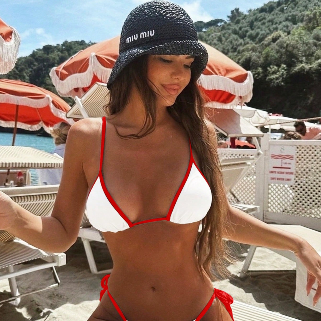 Sexy Triangle-Bikini in Marineblauw met Contrastzoom – Minimalistische 2-delige Set om te Touwen