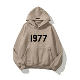 1977 | Street Style Winter Hoodie