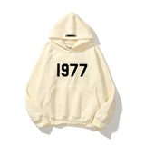 1977 | Street Style Winter Hoodie