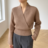 Lena | Elegante Wikkeltrui met Scandinavisch Design