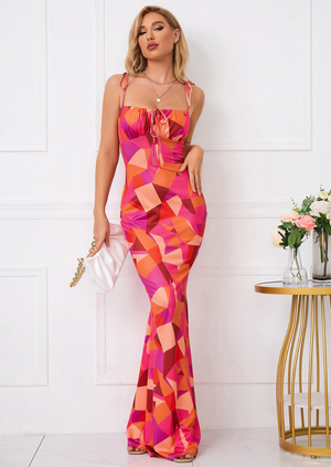 Figuraccentuerend Maxikleed met Bloemenpatroon en Strikdetails – vrouwelijke zomerdroom