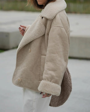Kiara | Stijlvolle Jack met Kunstleer- en Fleece-Details