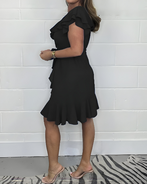 Elegante ruchesjurk met V-hals – vrouwelijke look voor elke gelegenheid