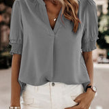 Lotte™ Elegante V-hals Blouse met Korte Mouwen