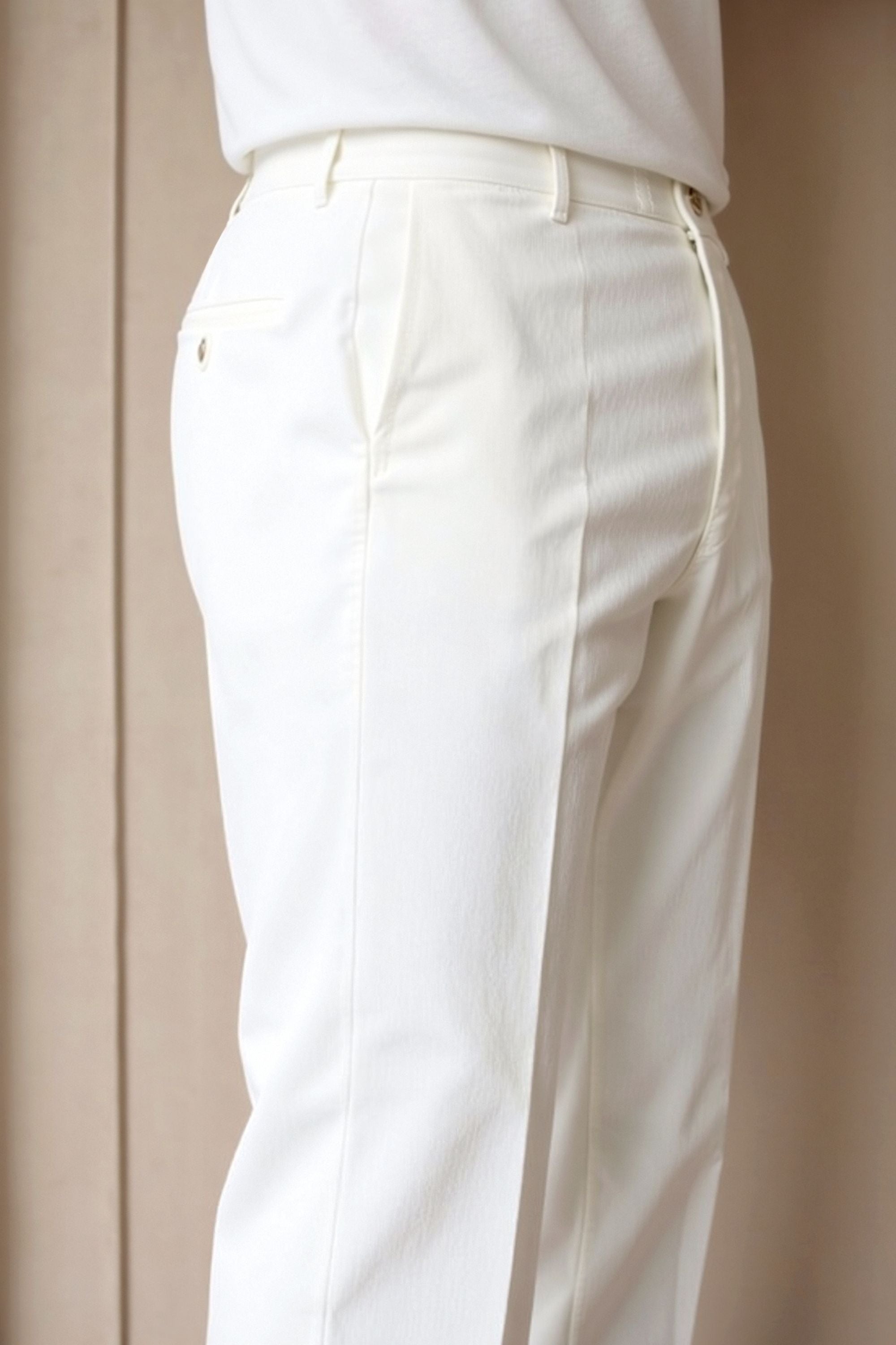 Heren Chino Broek in Wit – Elegantie en moderne stijl