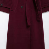 Quinty | Elegante Trenchcoat in Bordeauxrood met Ceintuur