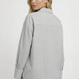 Minimalistische Gestreepte Blouse met Strikdetail