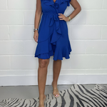 Elegante ruchesjurk met V-hals – vrouwelijke look voor elke gelegenheid