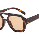 Oversized Zonnebril met Statement Frame en UV Bescherming