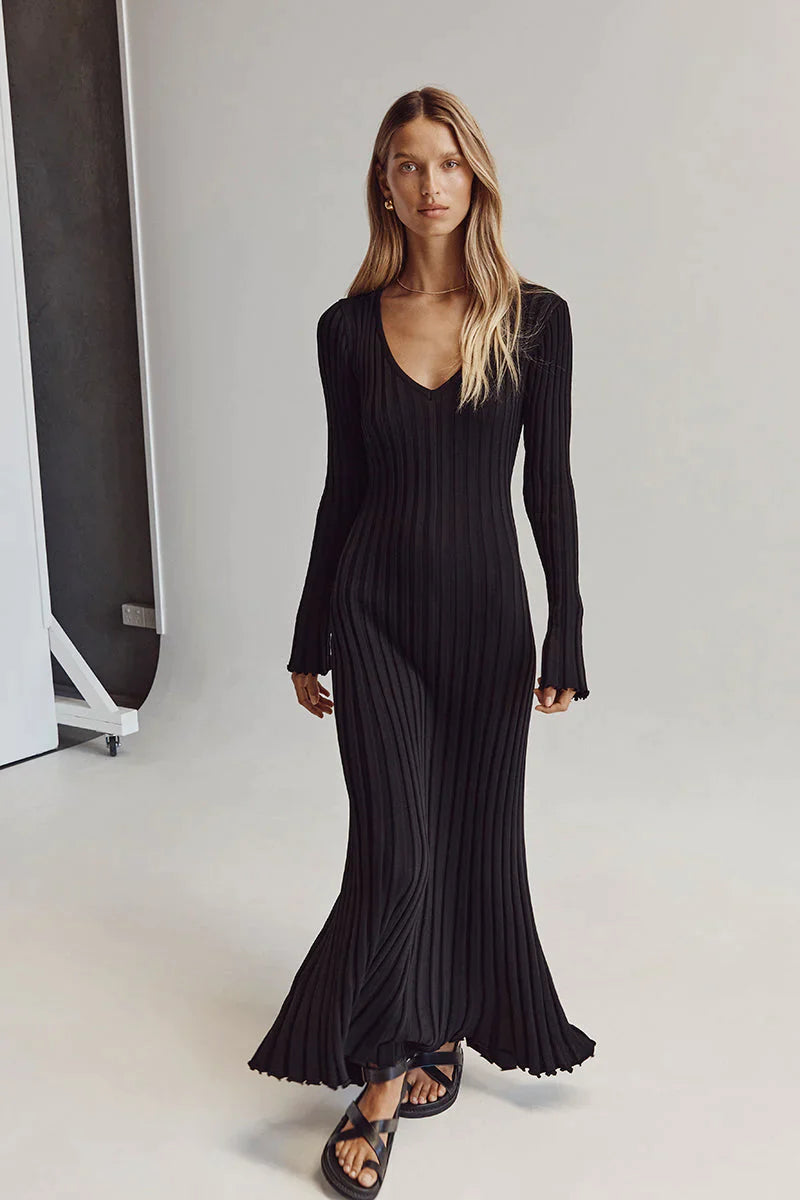 Luna™ V-Neck Midi Dress