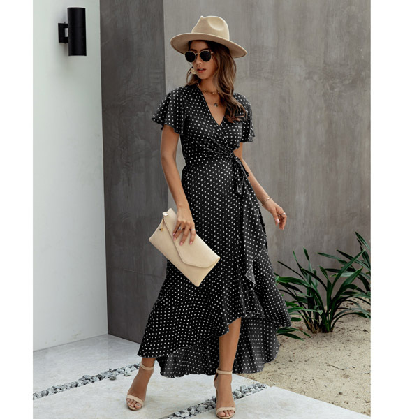 Gebloemd Wikkeljurk met V-hals & Ruffles – Zomerachtig & Elegant