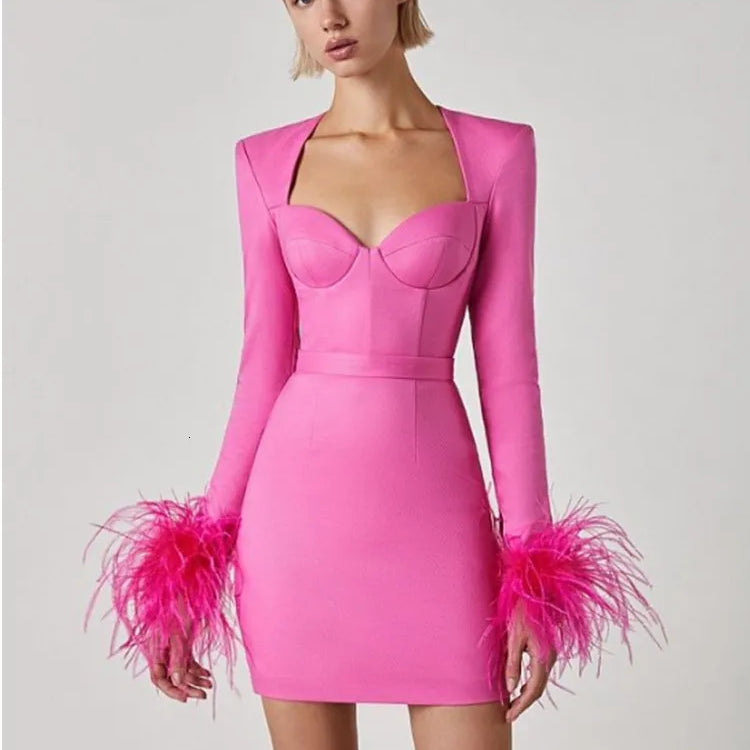 Sofia | Elegante Minidress met Veerdetails