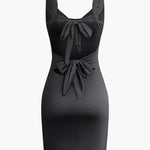 Amara | Tie-Back Bodycon Minikleed – Sensuele Silhouet voor Bijzondere Gelegenheden