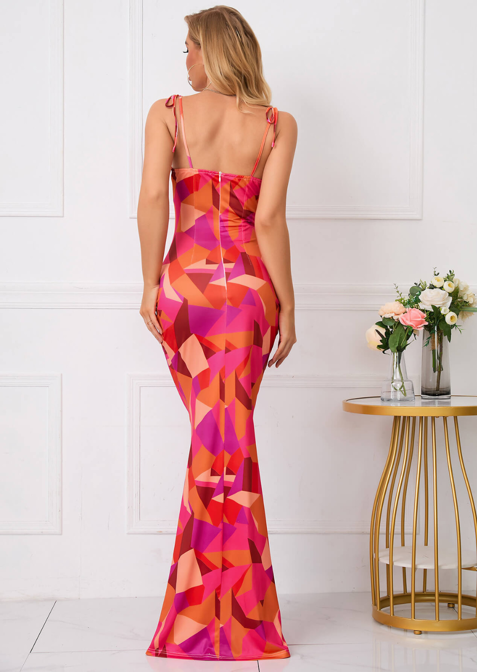 Figuraccentuerend Maxikleed met Bloemenpatroon en Strikdetails – vrouwelijke zomerdroom
