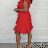 Elegante ruchesjurk met V-hals – vrouwelijke look voor elke gelegenheid