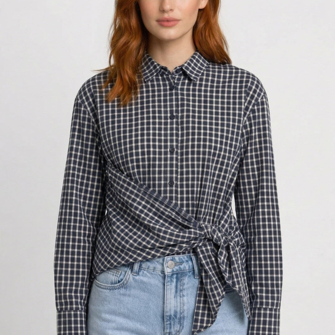 Geruite Blouse met Strikdetail en Moderne Pasvorm