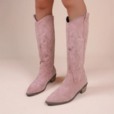 Cowboylaarzen van Suède – Western-Chic voor stijlvolle optredens