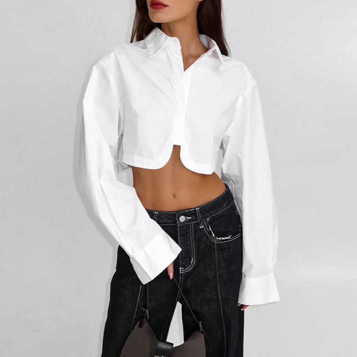 Gekorte Damesblouse – Modern, Minimalistisch & Modieus Geaccentueerd