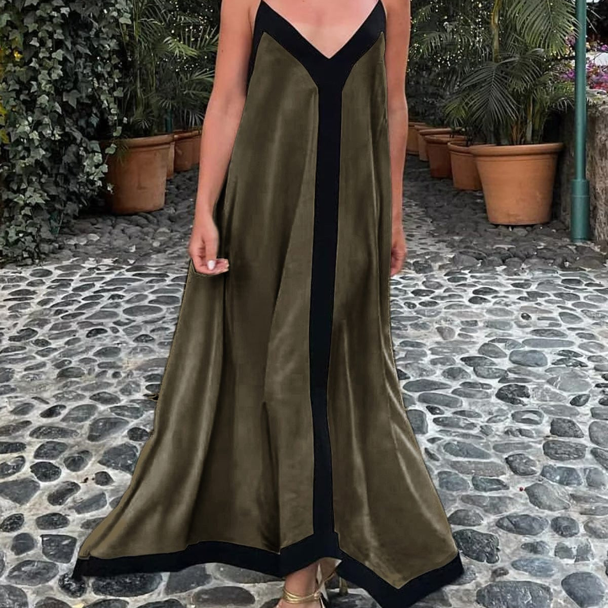 Adeltraud | Vloeiend V-hals Maxi-jurk met contrasterende details