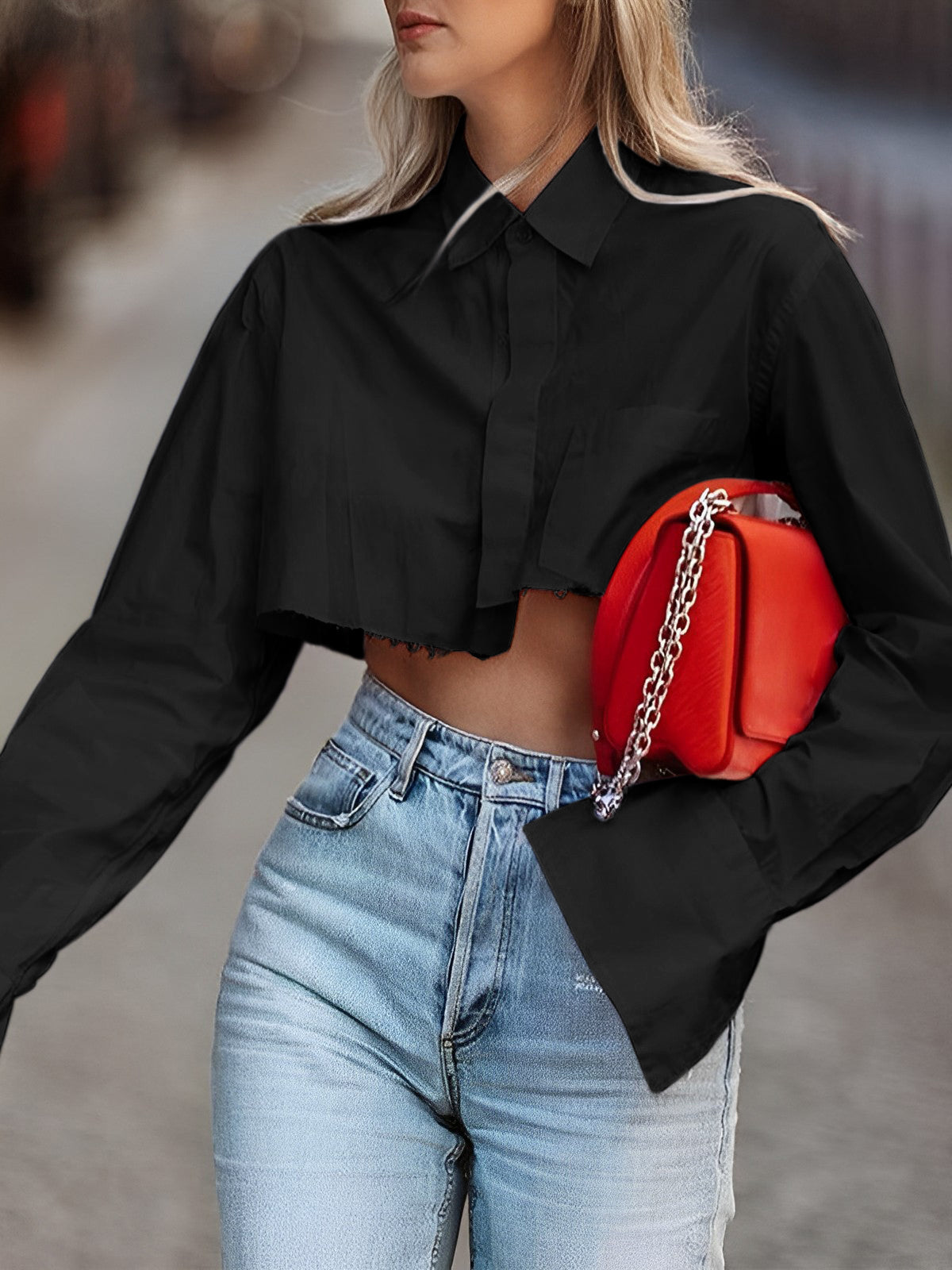 Geknipte Damesblouse met Raw Cut – Modern, Urban & Statementsterk