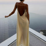 Mathilda | Luxe Slipdress met diepe ruguitsnijding – Elegante Avondmode