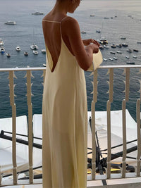 Mathilda | Luxe Slipdress met diepe ruguitsnijding – Elegante Avondmode