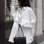 Witte oversized shirtjurk met strepen – Streetstyle-look
