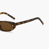 Smalle Retro Zonnebril met Luipaardprint en UV Bescherming