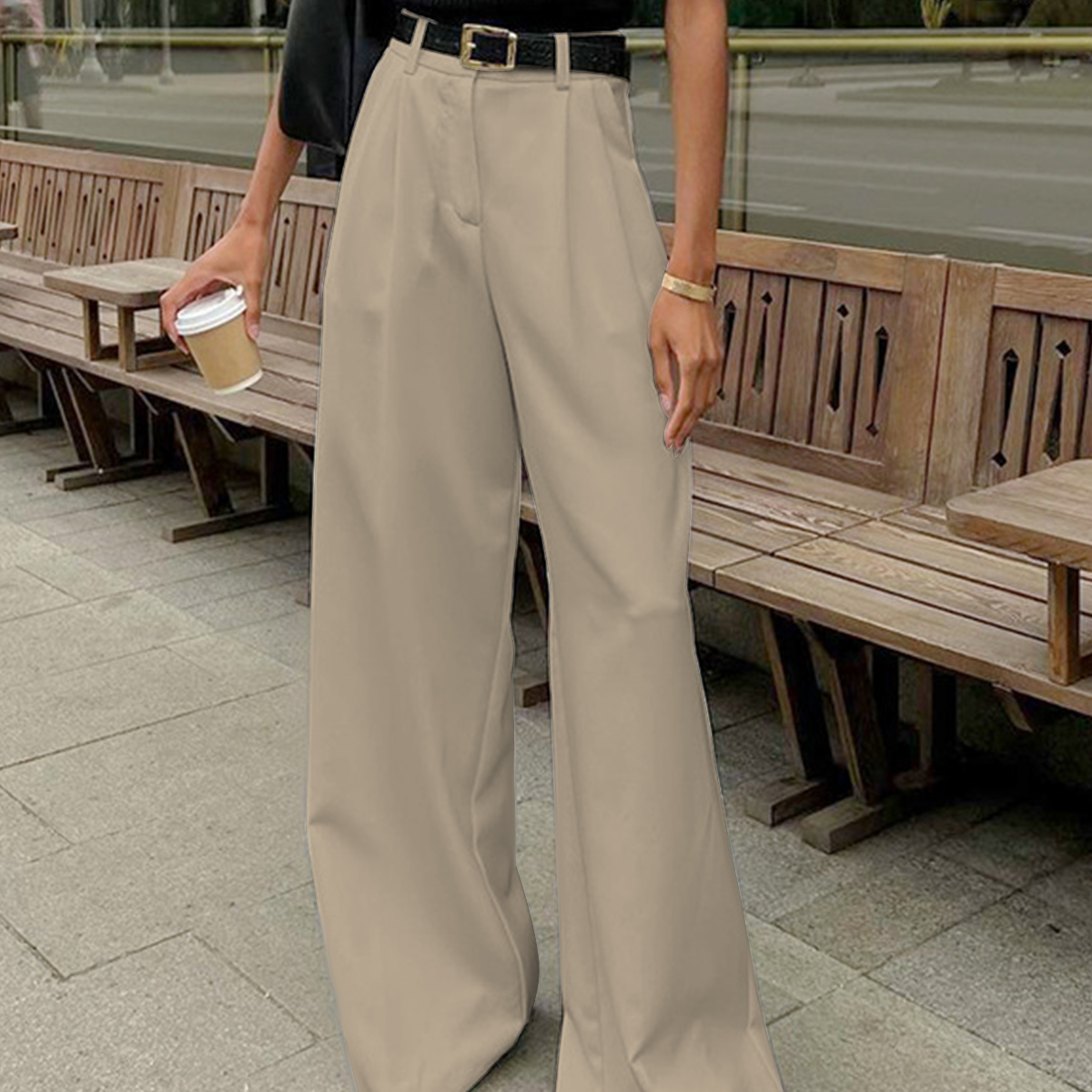 Stijlvolle Brede Pantalon Voor Moderne Vrouwen – Luxe Stof, Tijdloze & Comfortabele Pasvorm Voor Iedere Gelegenheid.