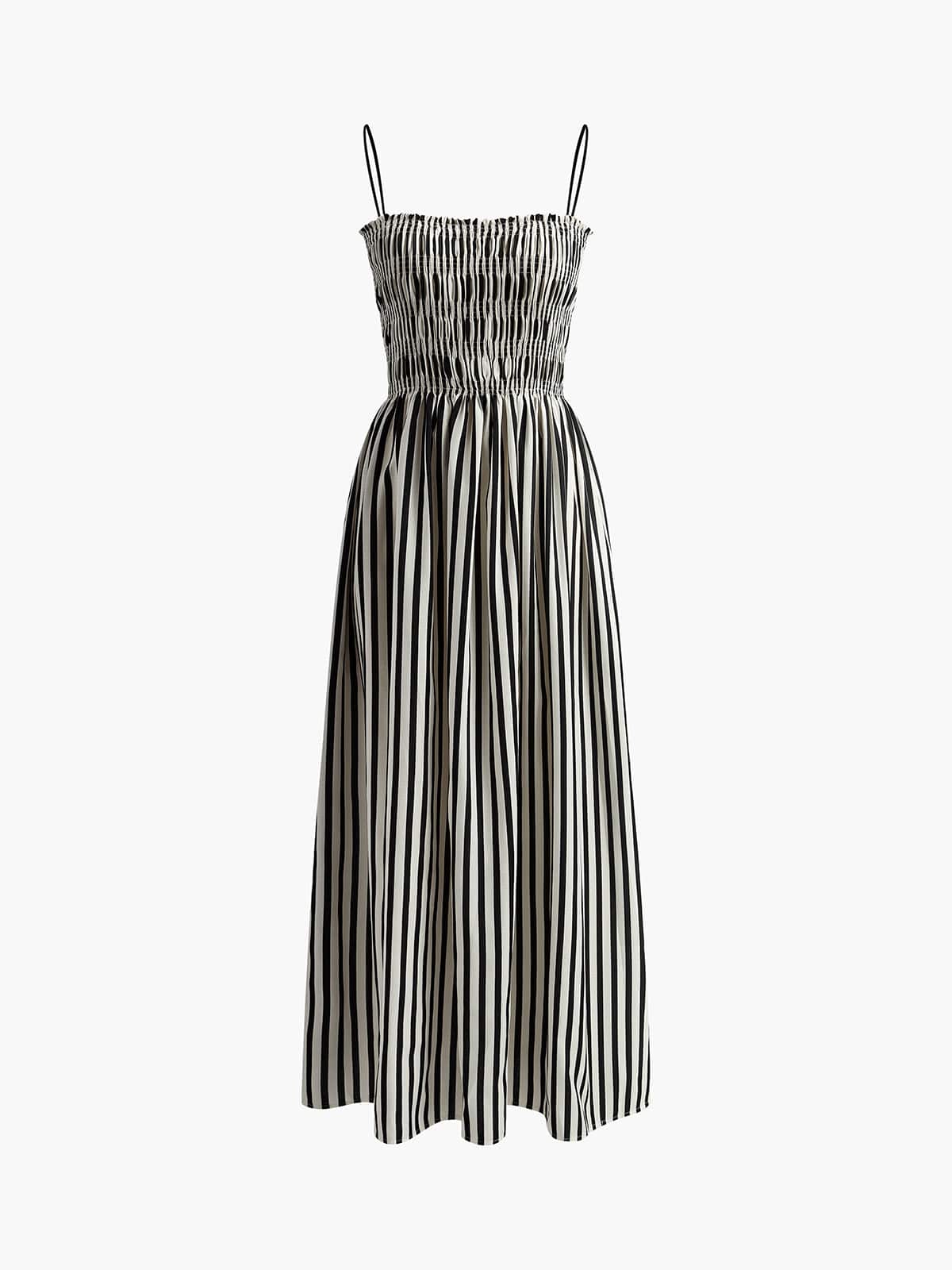 Miriam | Elegante Zomerjurk met Strepenpatroon & Smock-Bovenstuk