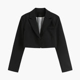 Selina | Trendy zwarte cropped blazer voor dames als kantooroutfit