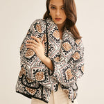 Steppjacke met etnisch patroon en oversized snit