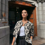 Leona | Jas met Dierenprint – Een Statement voor de Gedurfde Look