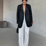 Tessa | Losse Blazer van Kunstleer met Reverskraag