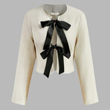 Silke | Elegante Witte Tweed Blazer met Zwarte Satijnen Strikken