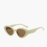Ovale Retro Zonnebril met Licht Montuur en UV Bescherming