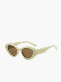 Ovale Retro Zonnebril met Licht Montuur en UV Bescherming