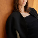Sofie | Elegante minimalistische knoopblazer