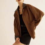 Amber | Oversized Jack in Camel met Lederen Details